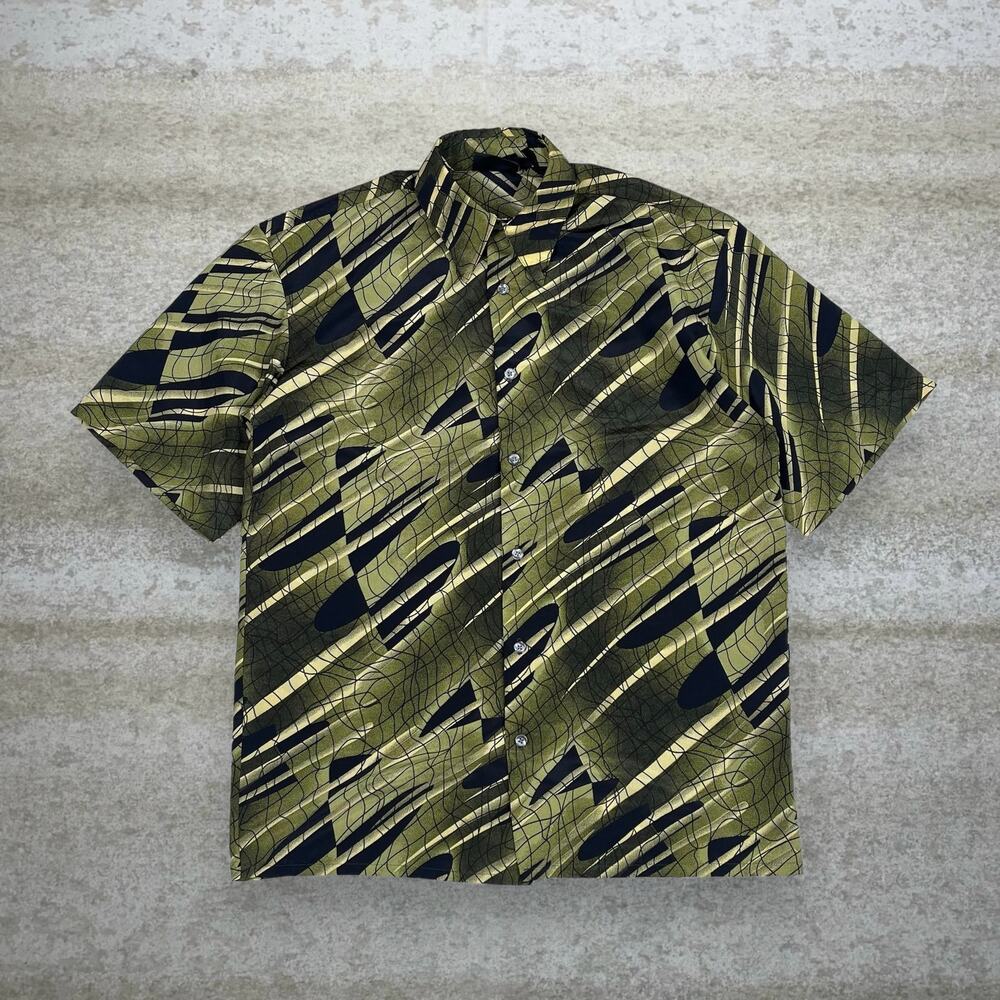 Vintage Y2K Skate Button Up Shirt Mens M Green Black Collared Insane Pattern